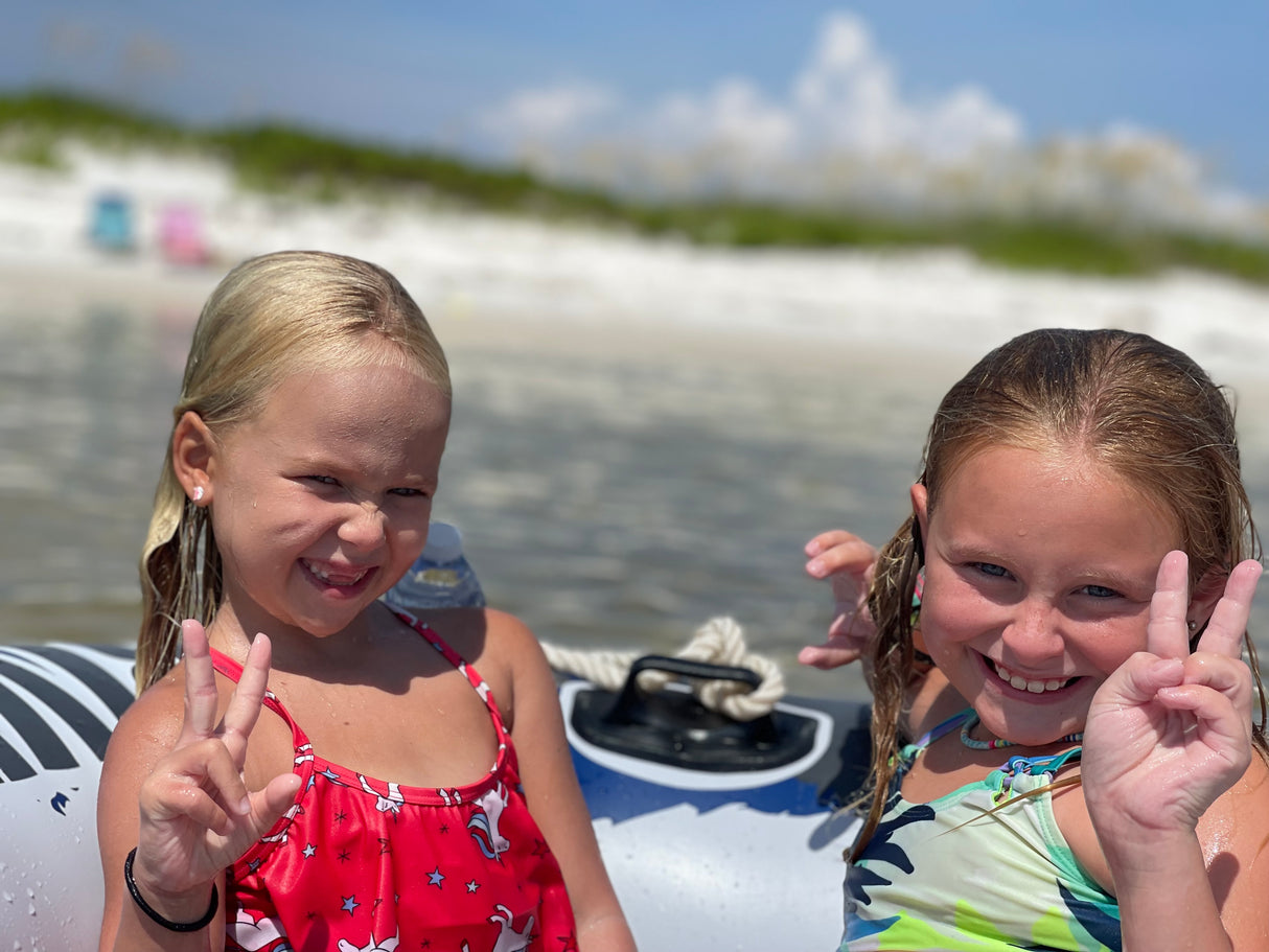 Tours & Cruises: 4 Hour Trips $550 (BOOKING DEPOSIT $150)