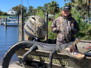 North Florida Gator Hunt: 6 hrs, Aug. thru Oct. [25% BOOKING DEPOSIT]